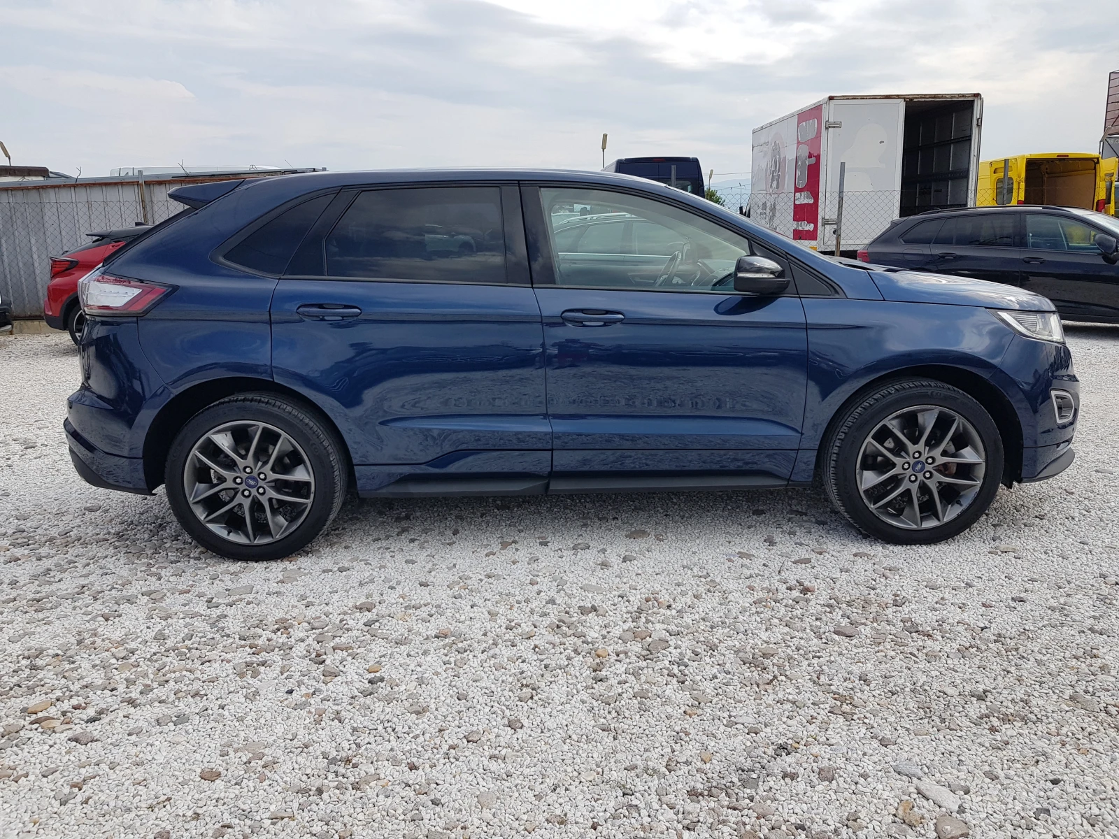 Ford Edge 2.0TDCI-210 к.с.  AWD /108 401 КМ/ ST-LINE ЛИЗИНГ - изображение 4