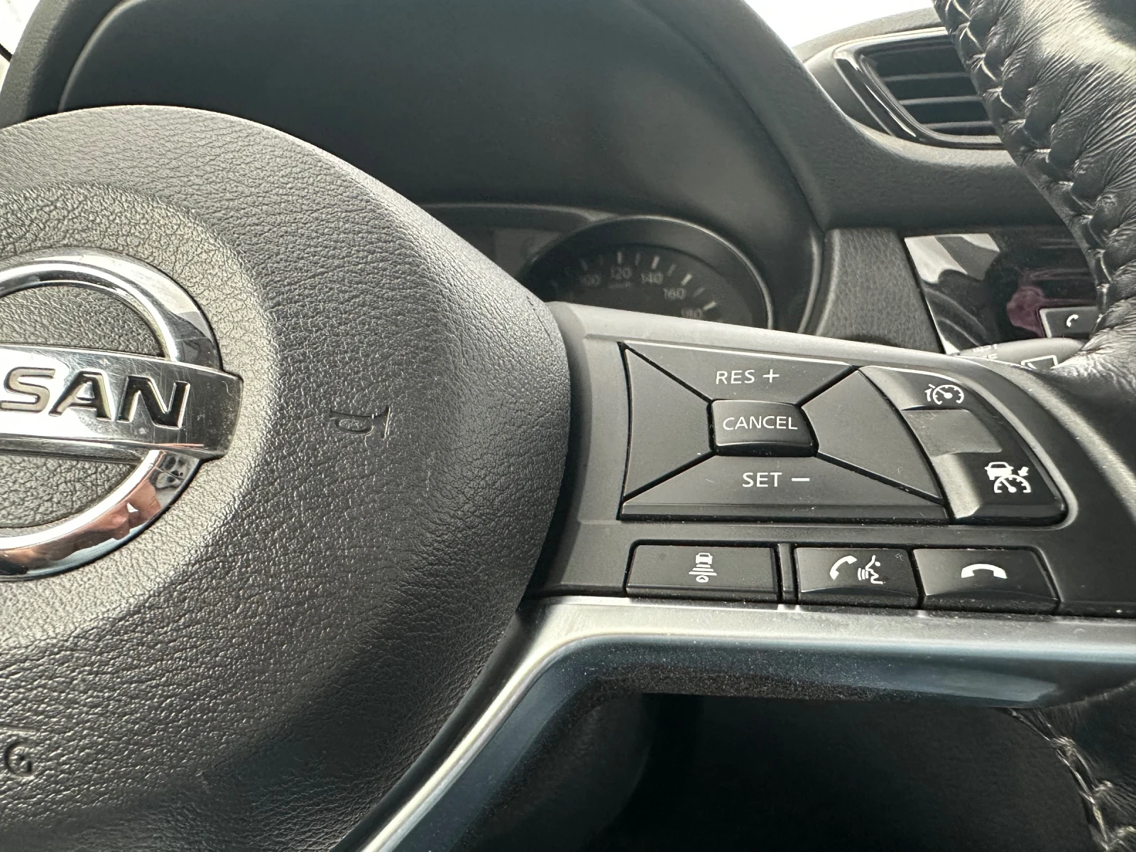 Nissan X-trail 1.7  | Mobile.bg   12