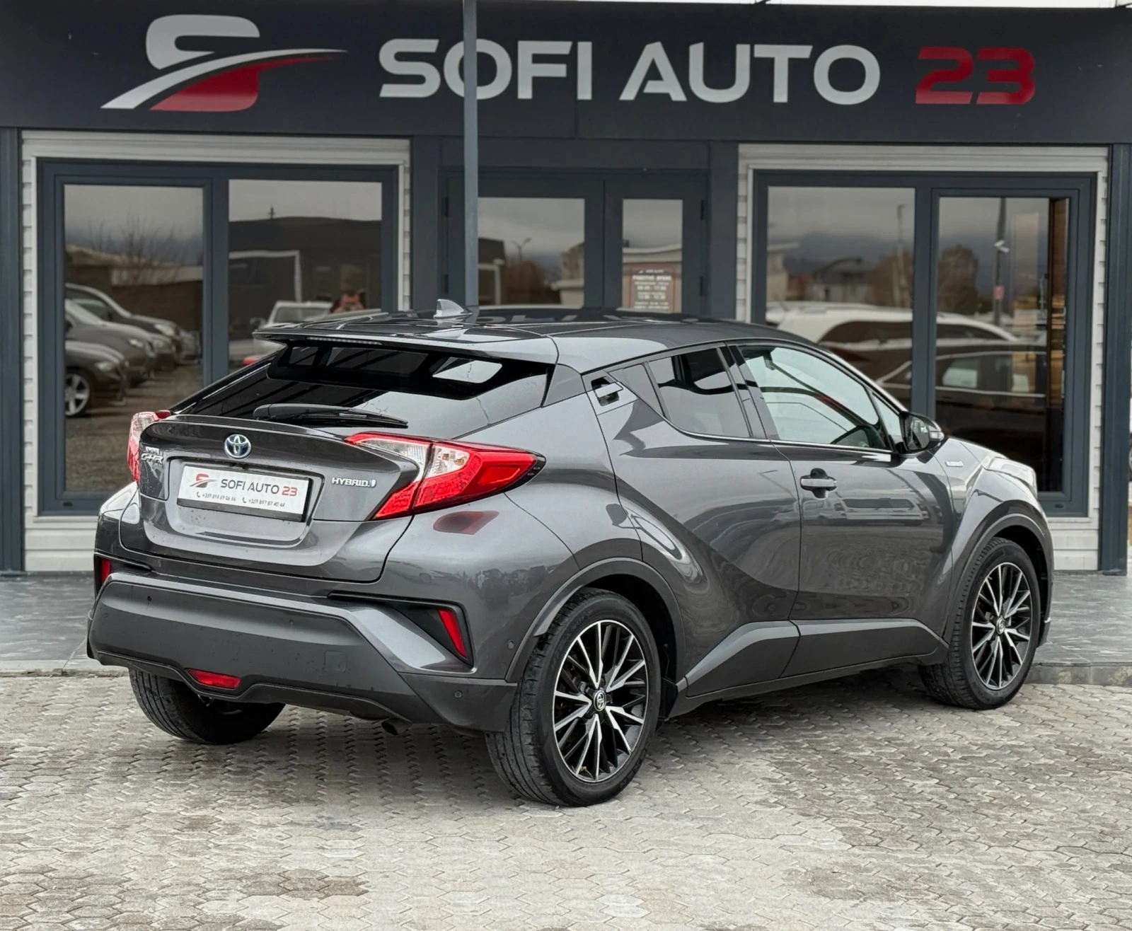 Toyota C-HR 1.8 HYBRID - изображение 5