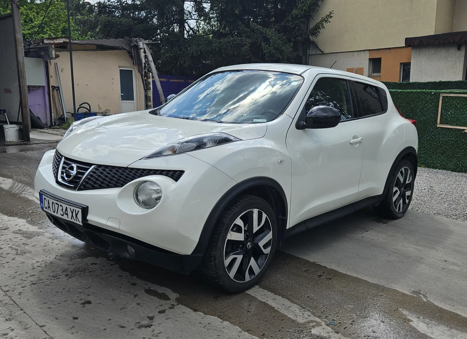 Nissan Juke, снимка 6 - Автомобили и джипове - 54574734