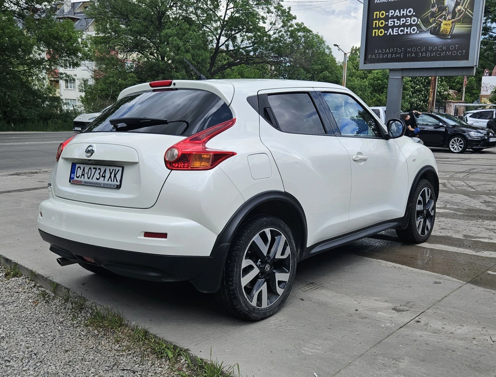 Nissan Juke, снимка 3 - Автомобили и джипове - 54574734