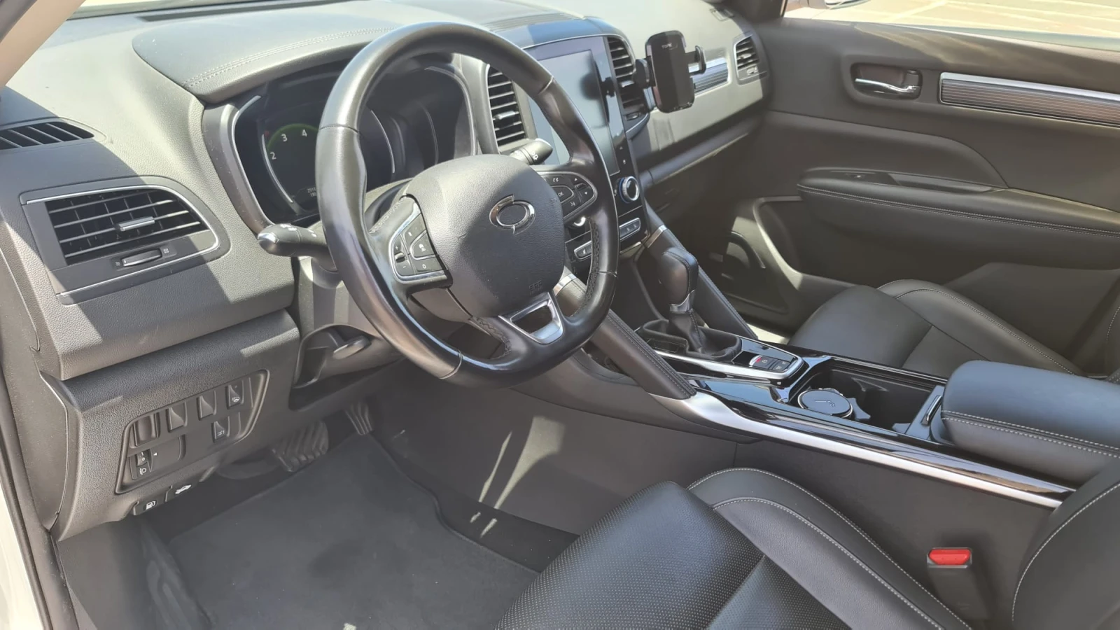 Renault Koleos QM6 2.0 LPI, снимка 13 - Автомобили и джипове - 54918401