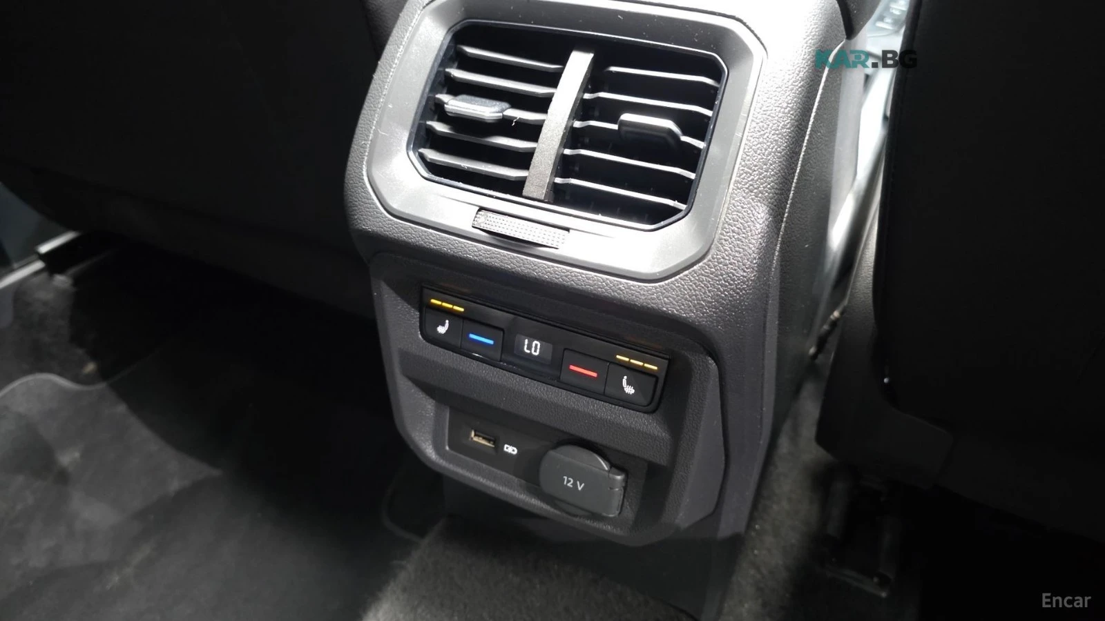 VW Tiguan 2.0TDI* 4MOTION* PRESTIGE* КОЖА* ПОДГРЕВ* ПАНОРАМА, снимка 17 - Автомобили и джипове - 55232892