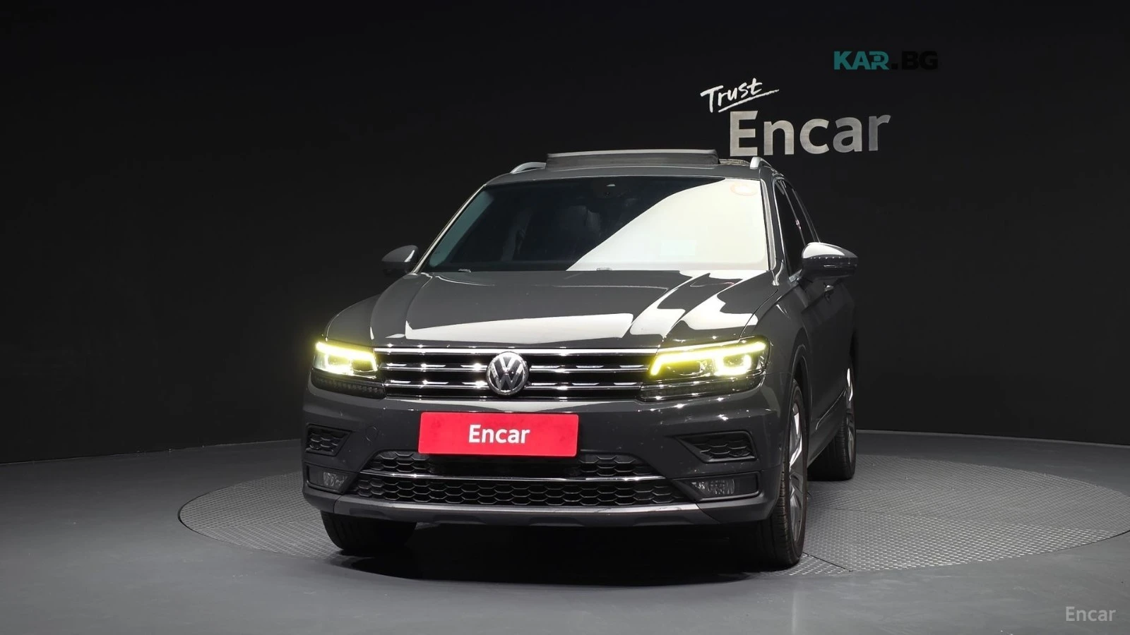 VW Tiguan 2.0TDI* 4MOTION* PRESTIGE* КОЖА* ПОДГРЕВ* ПАНОРАМА, снимка 3 - Автомобили и джипове - 55232892
