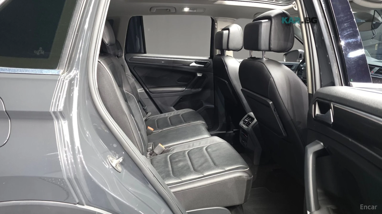 VW Tiguan 2.0TDI* 4MOTION* PRESTIGE* КОЖА* ПОДГРЕВ* ПАНОРАМА, снимка 12 - Автомобили и джипове - 55232892