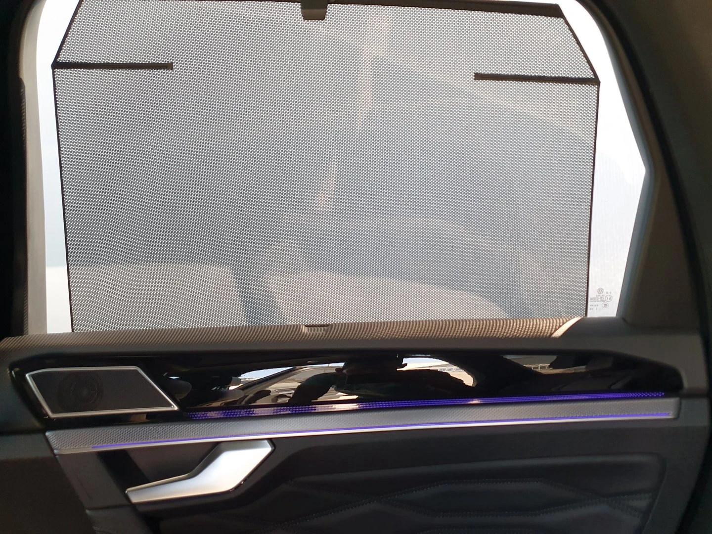 VW Touareg, снимка 10 - Автомобили и джипове - 56420611