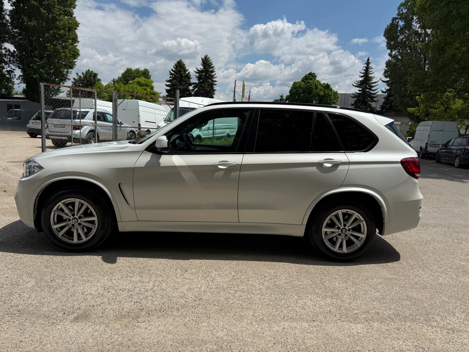 BMW X5 4.0d xDrive M-Paket 7-������ | Mobile.bg � ����������� 4