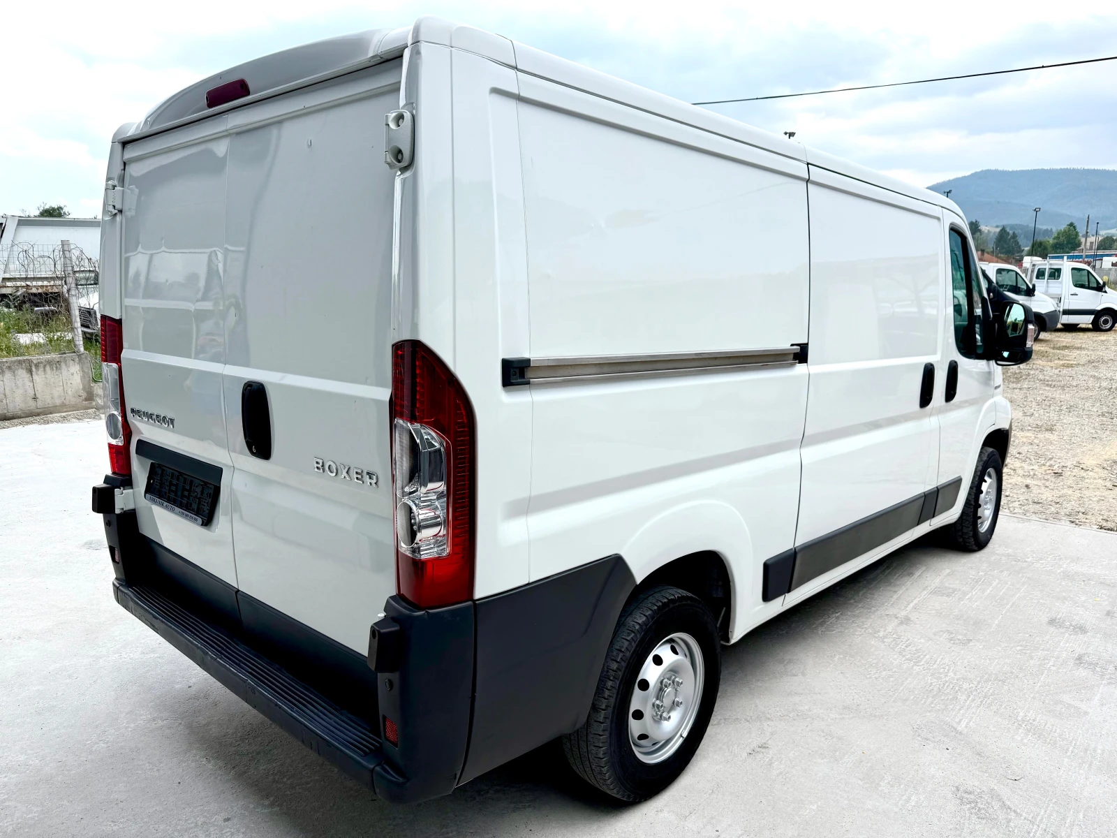 Peugeot Boxer 2.2HDI/KLIMATIK - изображение 7