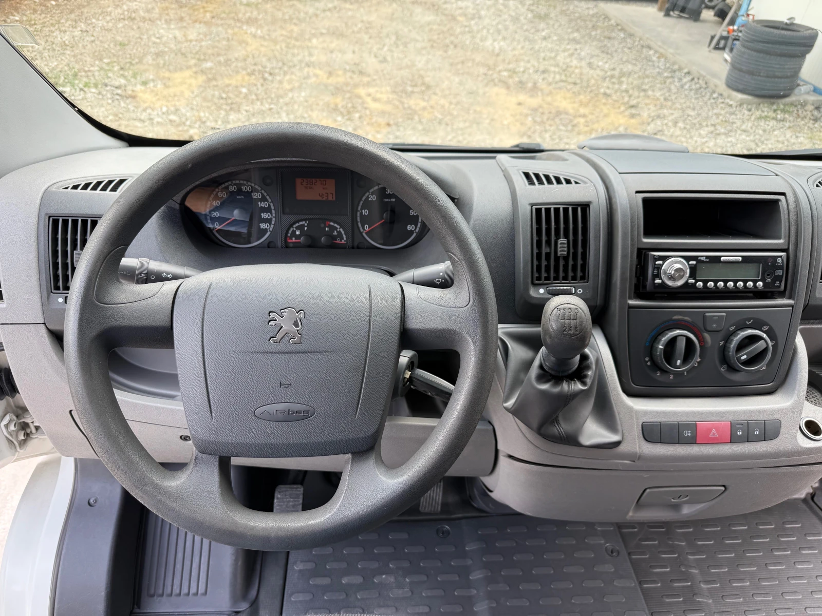 Peugeot Boxer 2.2HDI/KLIMATIK - изображение 10
