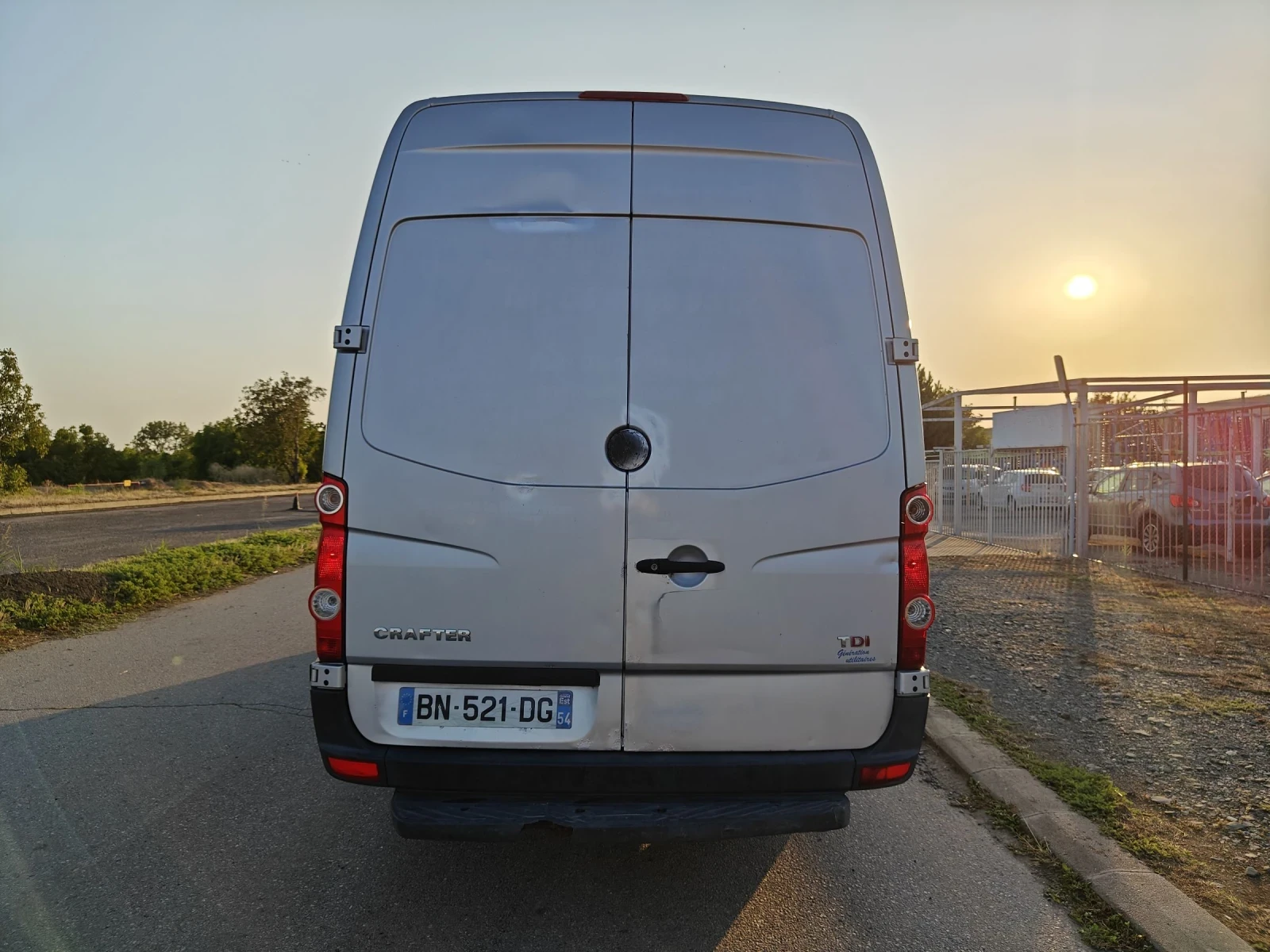 VW Crafter 2.5 TDI 136кс Maxi - изображение 6