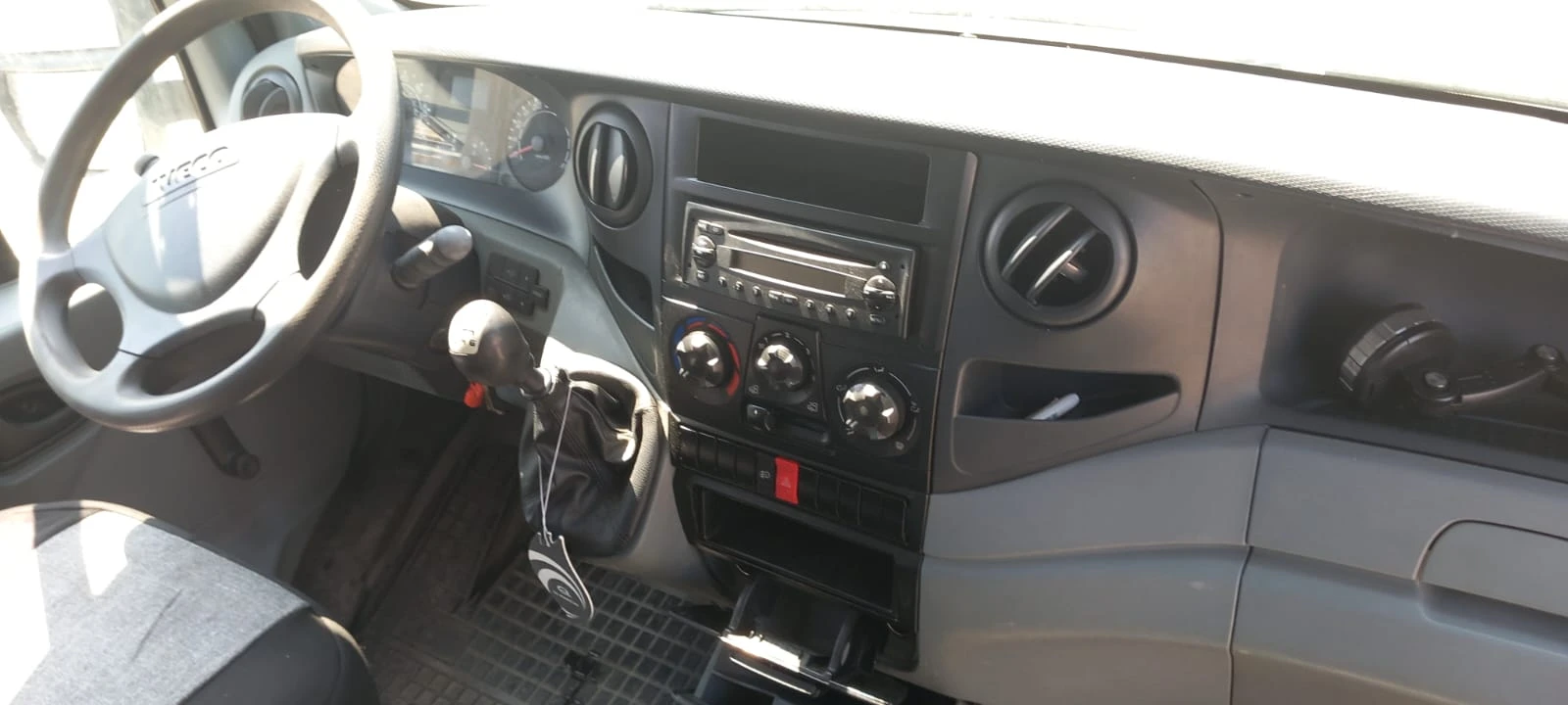 Iveco Daily 3.0D падащ борд/платформа, снимка 8 - Камиони - 54512430