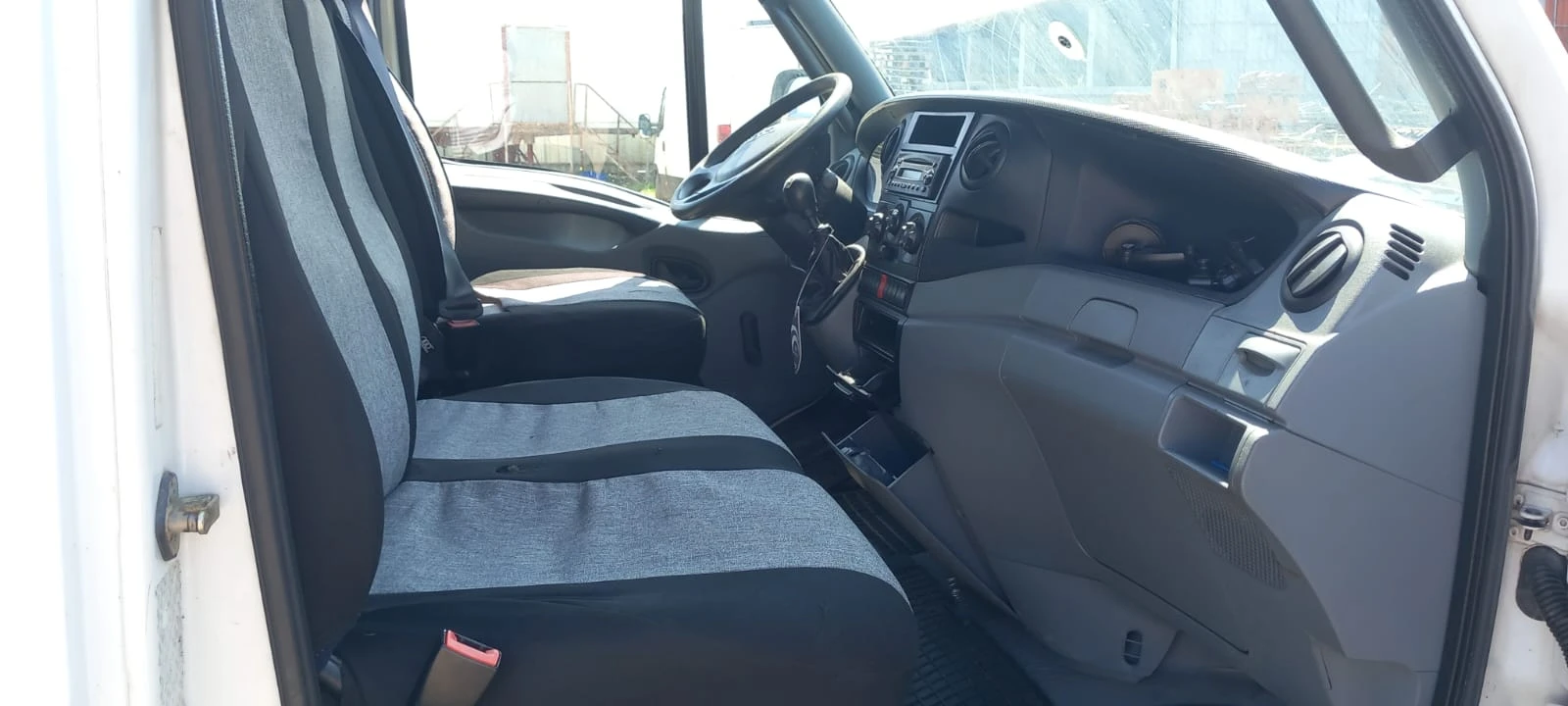 Iveco Daily 3.0D падащ борд/платформа, снимка 7 - Камиони - 54512430
