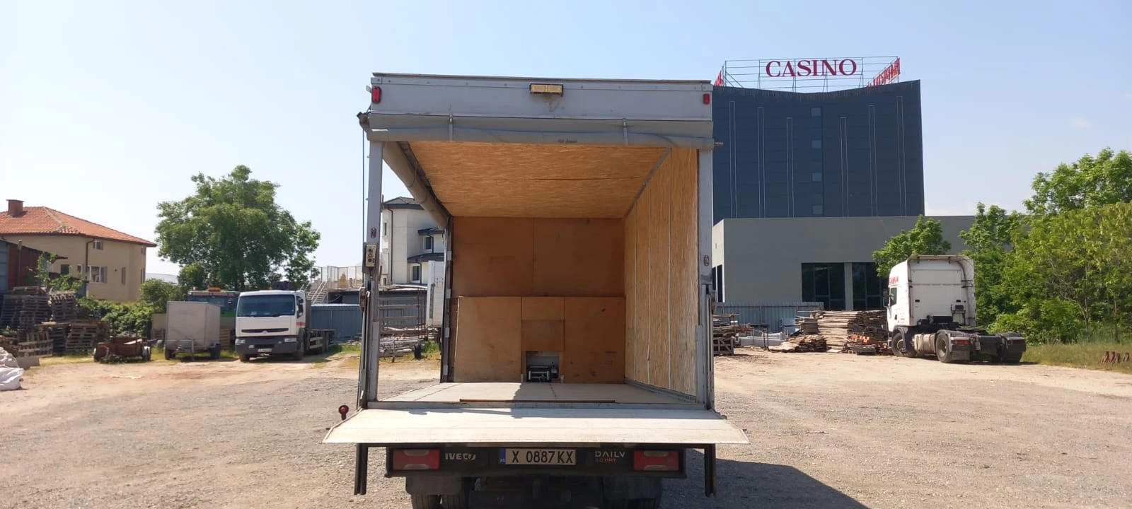 Iveco Daily 3.0D падащ борд/платформа, снимка 3 - Камиони - 54512430