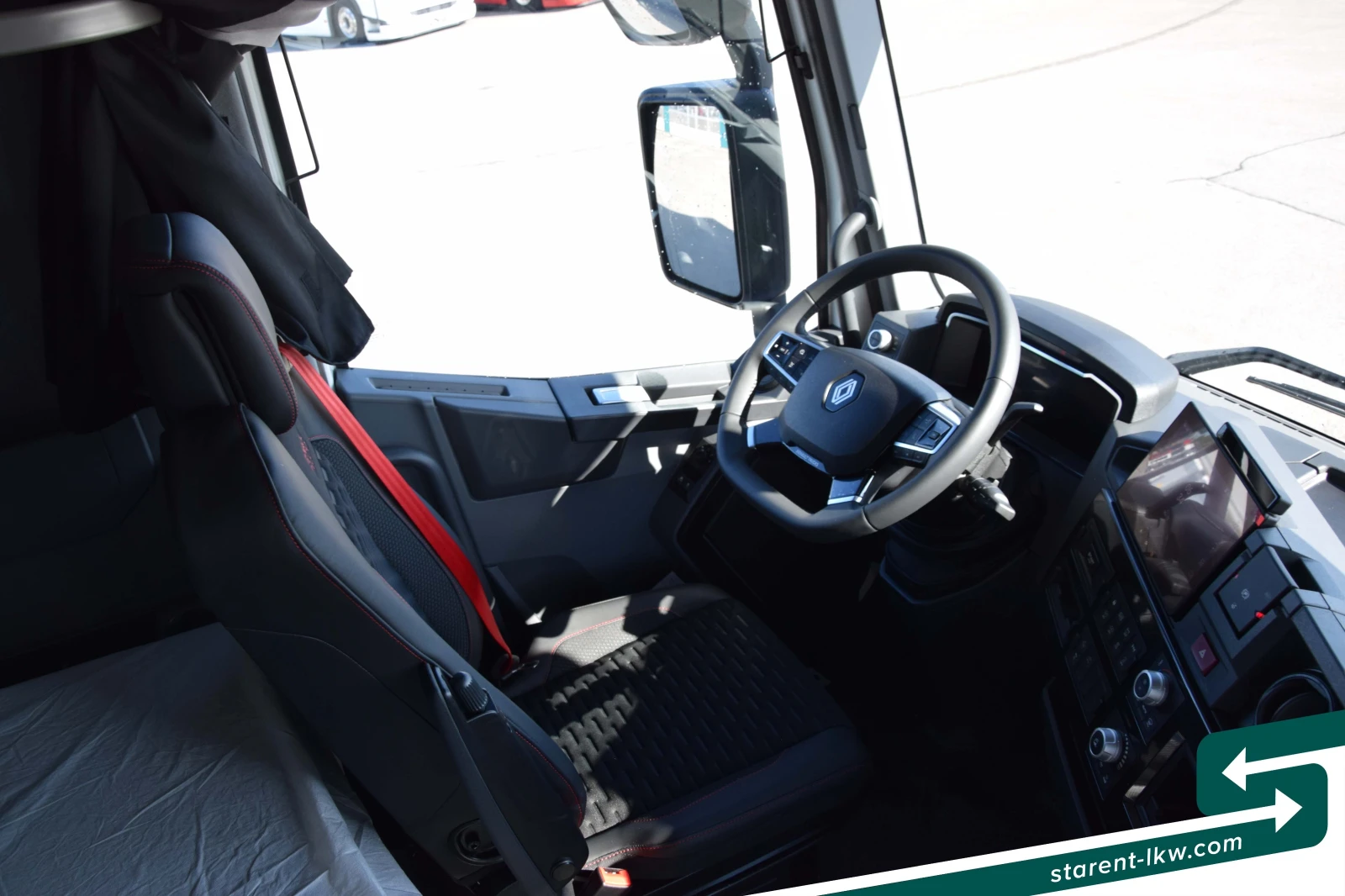 Renault T SZM26125, снимка 12 - Камиони - 55262205