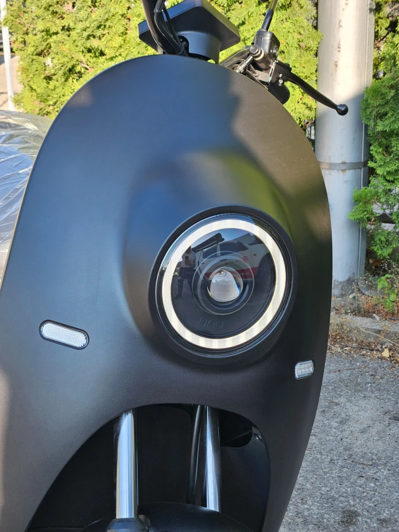 Други Друг UNU Scooter PRO, снимка 4 - Мотоциклети и мототехника - 50759118
