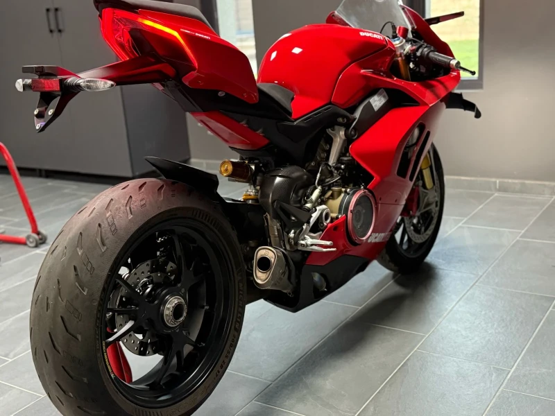 Ducati Panigale AKRAPOVIC, снимка 7 - Мотоциклети и мототехника - 51061198