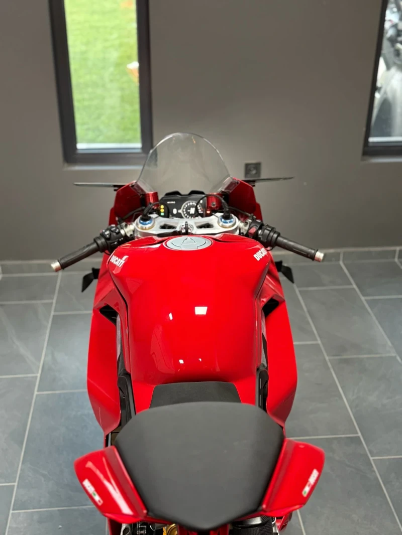 Ducati Panigale AKRAPOVIC, снимка 11 - Мотоциклети и мототехника - 51061198