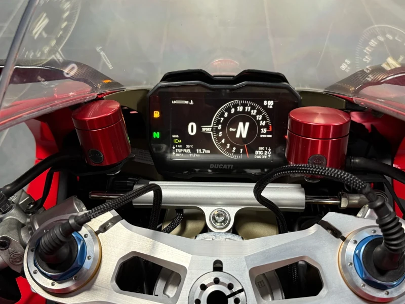 Ducati Panigale AKRAPOVIC, снимка 5 - Мотоциклети и мототехника - 51061198