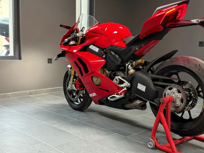 Ducati Panigale AKRAPOVIC, снимка 10 - Мотоциклети и мототехника - 51061198