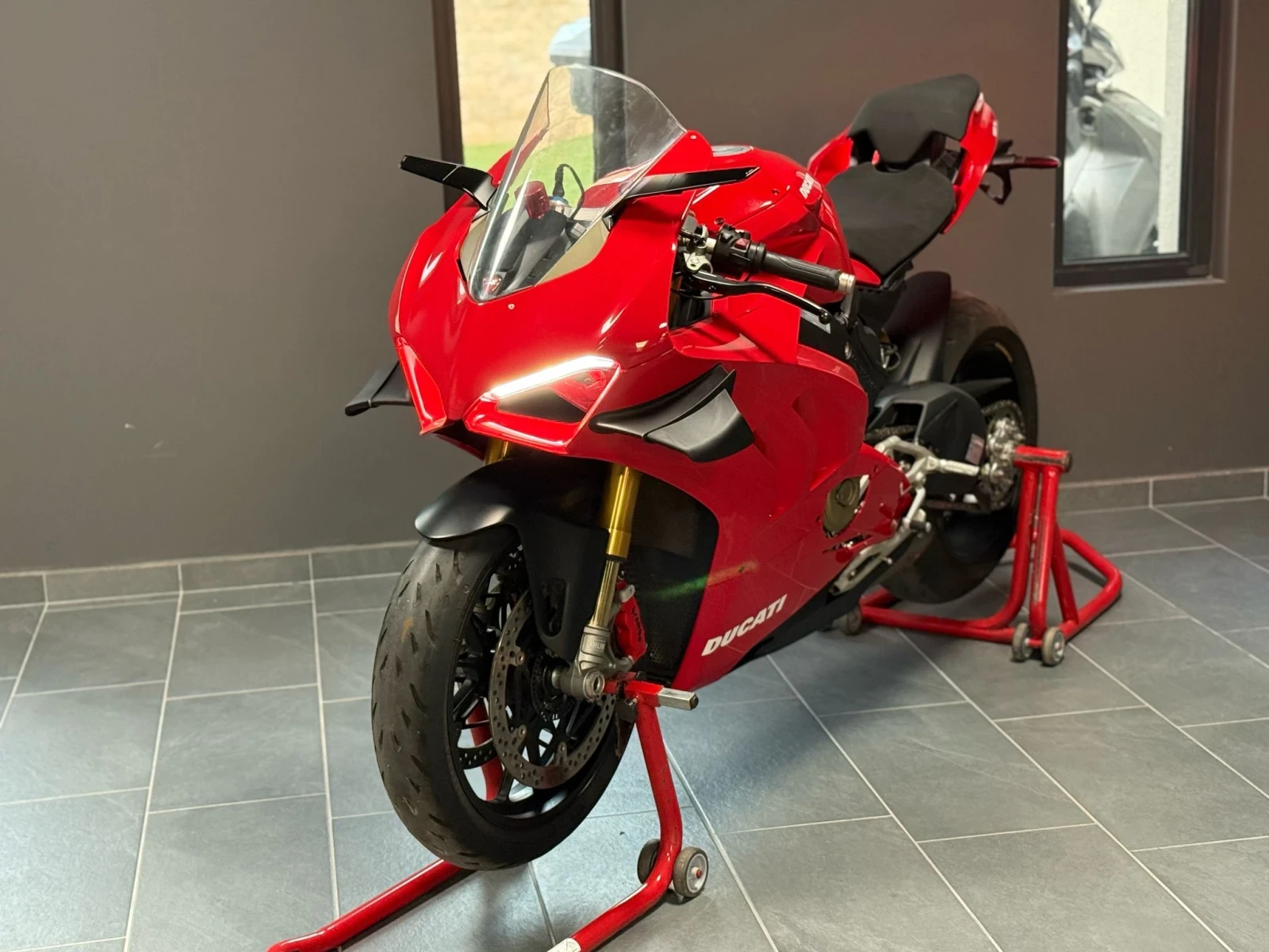 Ducati Panigale AKRAPOVIC | Mobile.bg   12