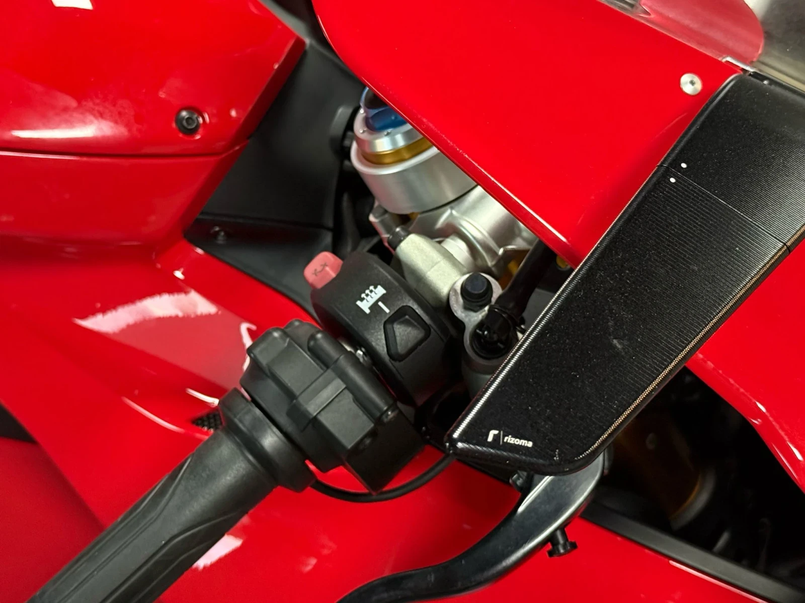Ducati Panigale AKRAPOVIC | Mobile.bg   15