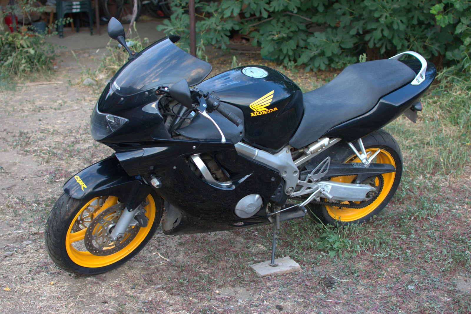 Honda Cbr F4 - изображение 2