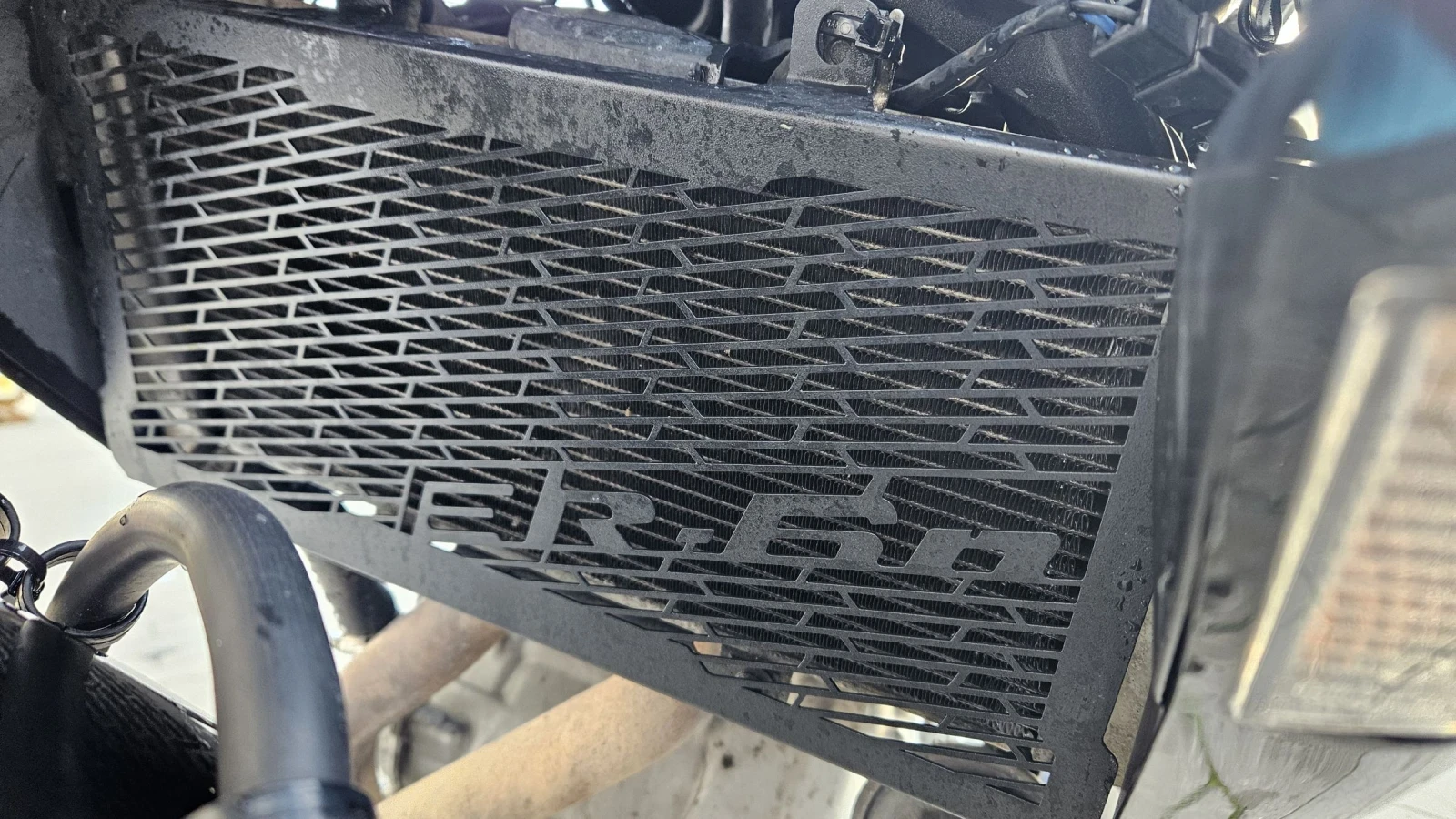 Kawasaki ER 6n | Mobile.bg � ����������� 11