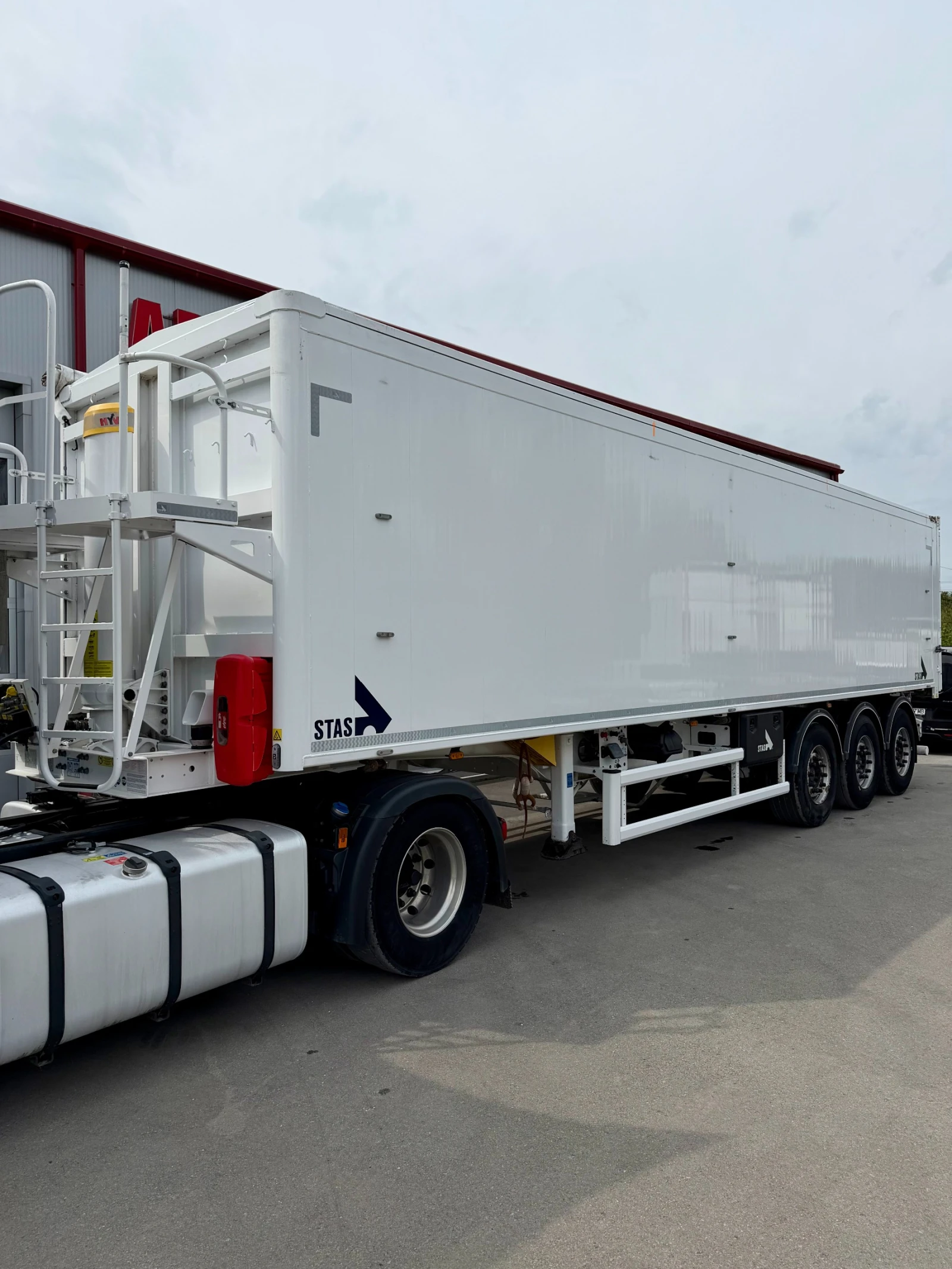 Полуремарке Stas