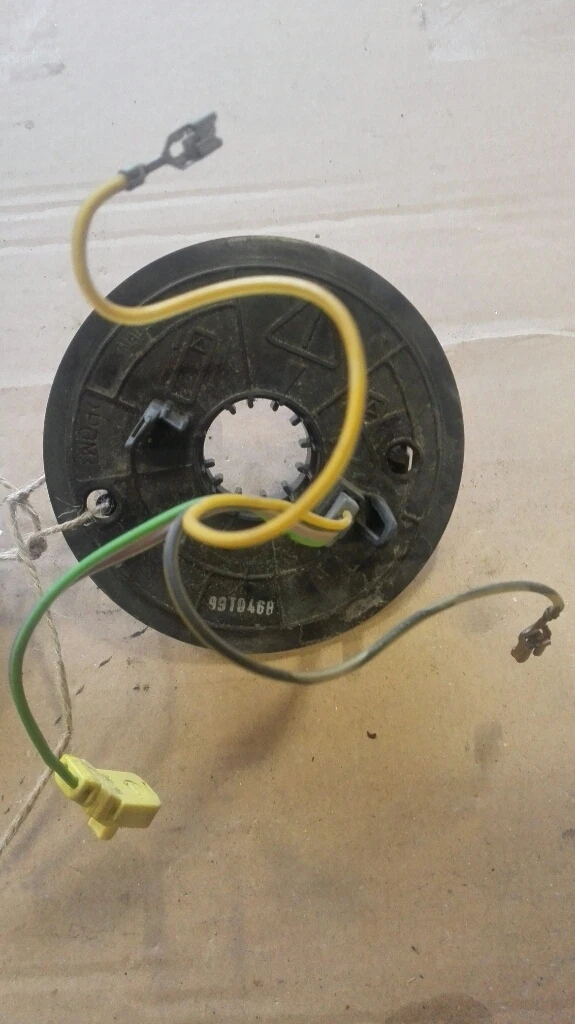 Лентов кабел Мерцедес Ц220 w202 (3)