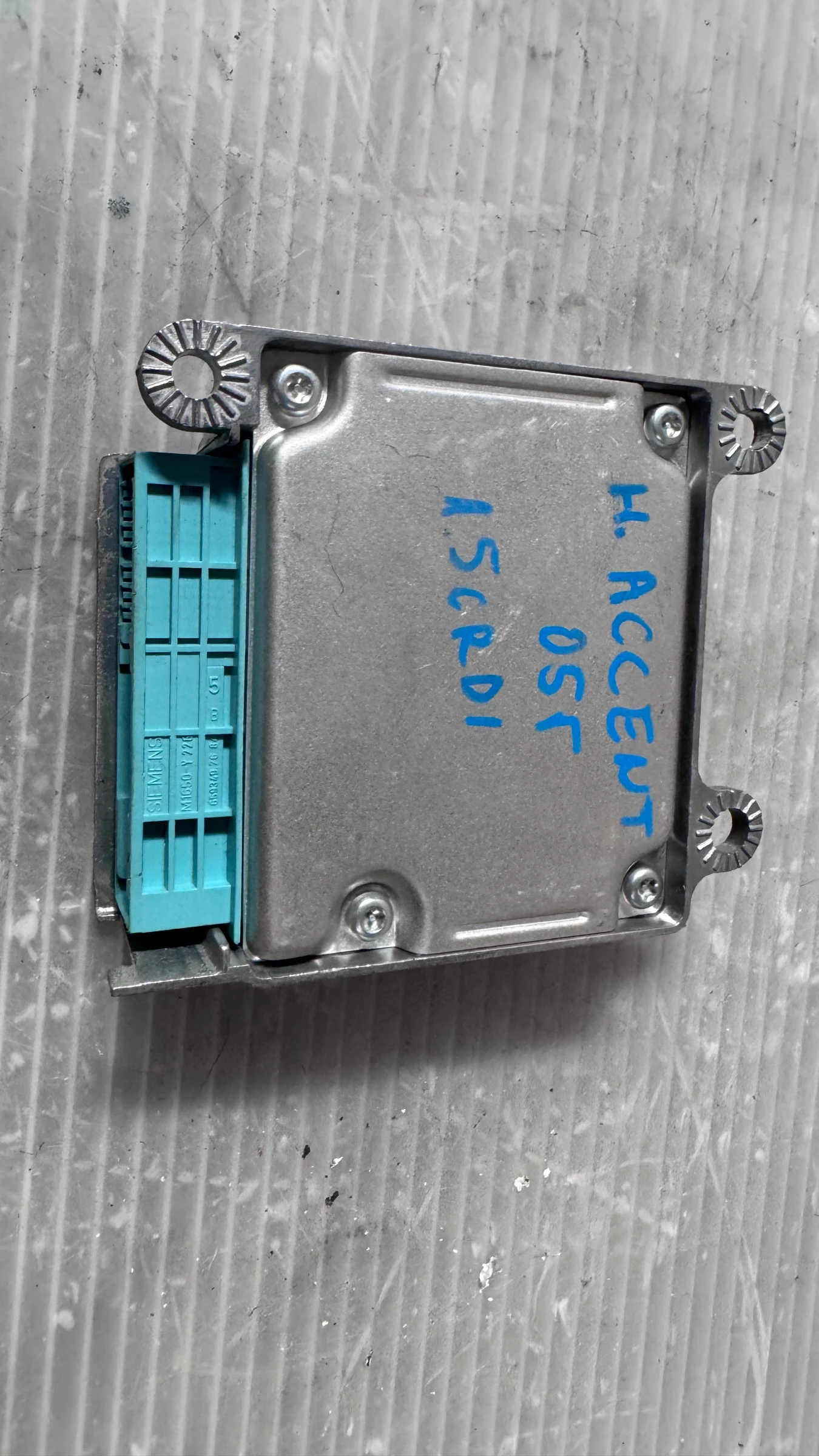 Airbag  /  /  a Hyundai Accent - 95910-25600 / 46040215 | Mobile.bg   2