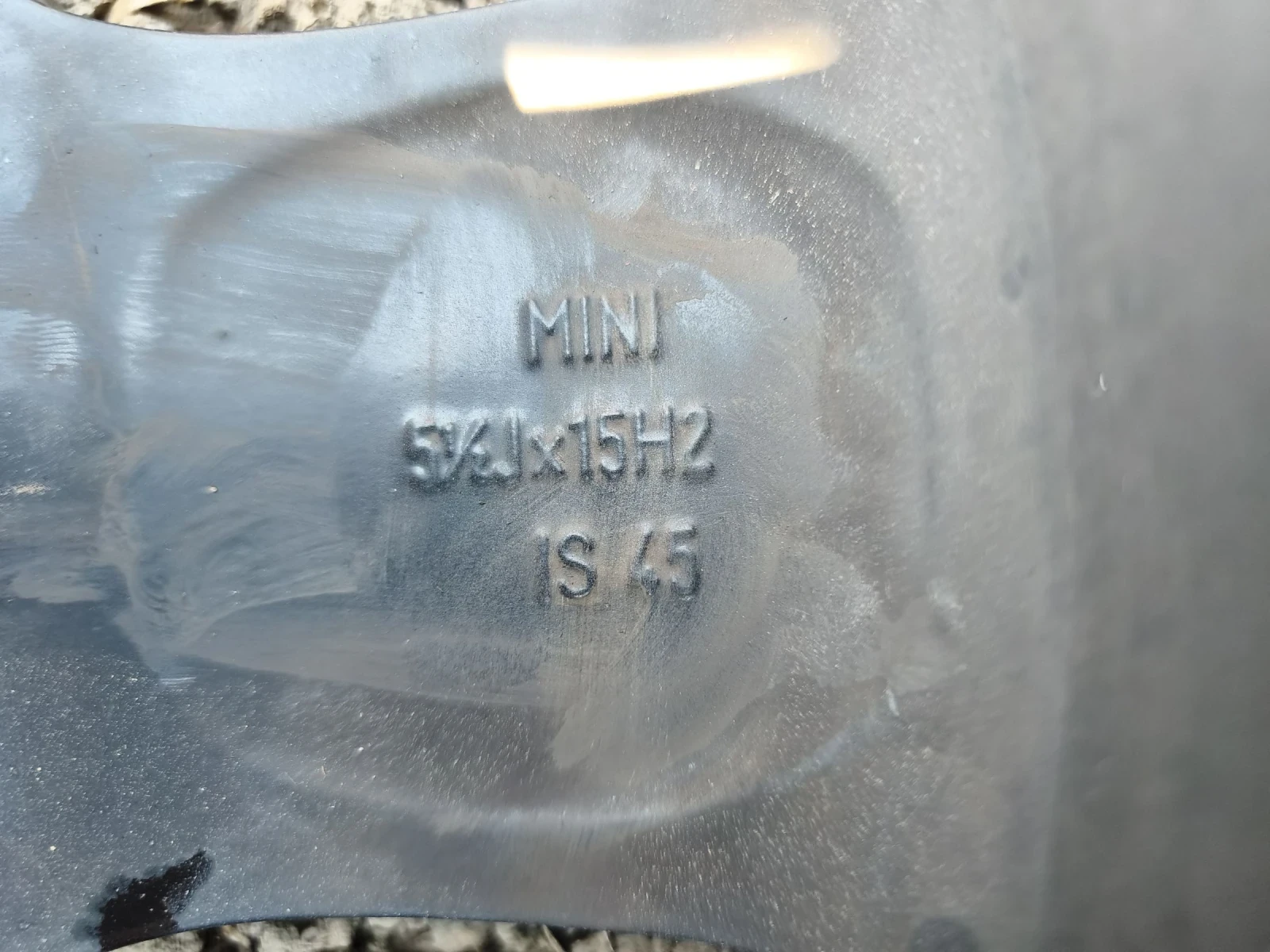 Гуми с джанти Michelin 175/65R15, снимка 5 - Гуми и джанти - 54994205