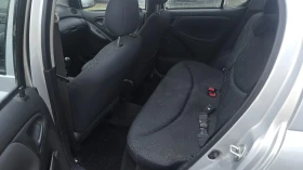 Toyota Yaris, снимка 8