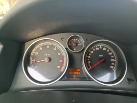 Opel Astra 2.0 т GTS, снимка 13