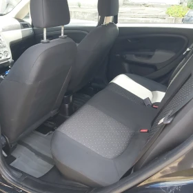 Fiat Punto - 2500 € / 4889.57 лв. - 27826225 10