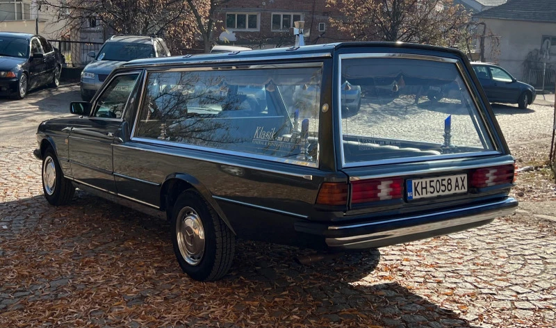 Mercedes-Benz 240 Pilato, снимка 4 - Автомобили и джипове - 43493166