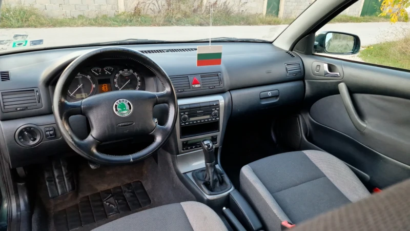 Skoda Octavia, снимка 7 - Автомобили и джипове - 47781172