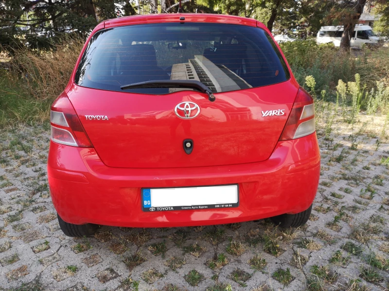 Toyota Yaris, снимка 4 - Автомобили и джипове - 48336659