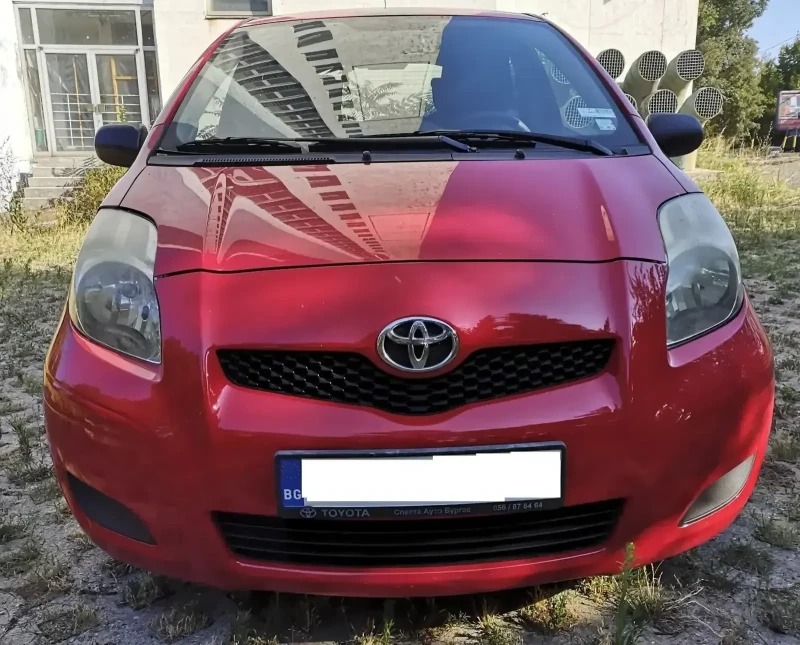 Toyota Yaris, снимка 2 - Автомобили и джипове - 48336659