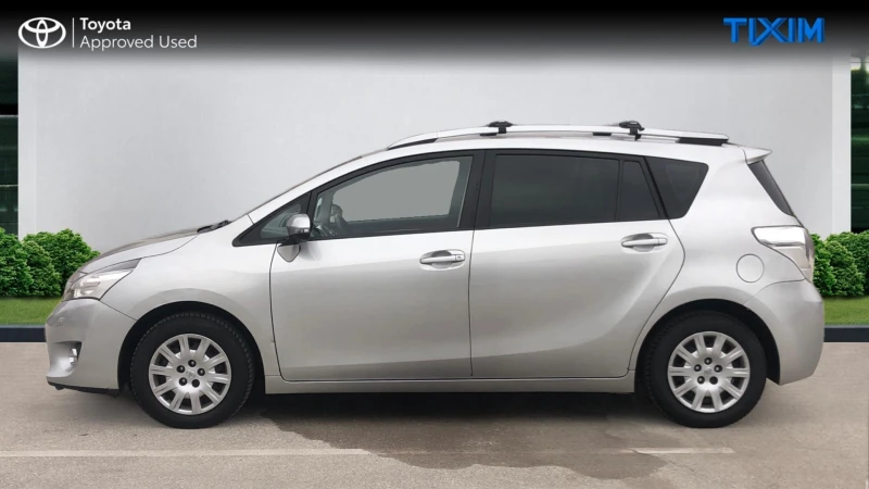 Toyota Verso, снимка 3 - Автомобили и джипове - 48386946