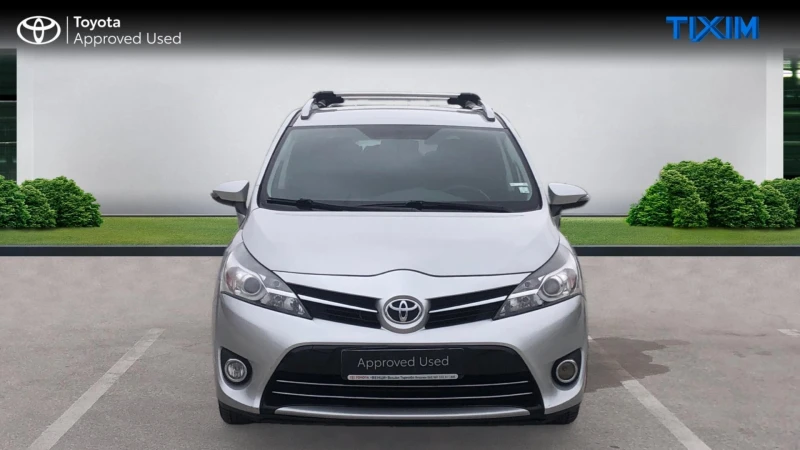 Toyota Verso, снимка 5 - Автомобили и джипове - 48386946