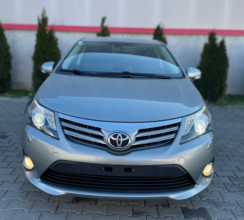 Toyota Avensis 2.2 177 к.с, снимка 2 - Автомобили и джипове - 49093041