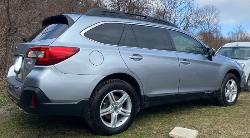 Subaru Outback 2.5/PREMIUM/КОЖЕН САЛОН/ГАЗ, снимка 3 - Автомобили и джипове - 49137253