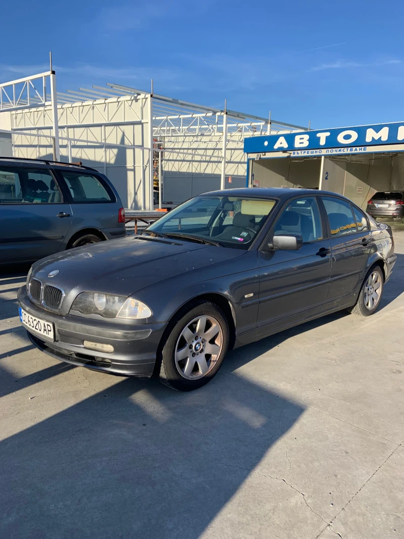 BMW 320, снимка 3 - Автомобили и джипове - 52650117