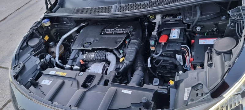 Peugeot 3008 1.6 Blue-HDI Active Business, снимка 15 - Автомобили и джипове - 52425160