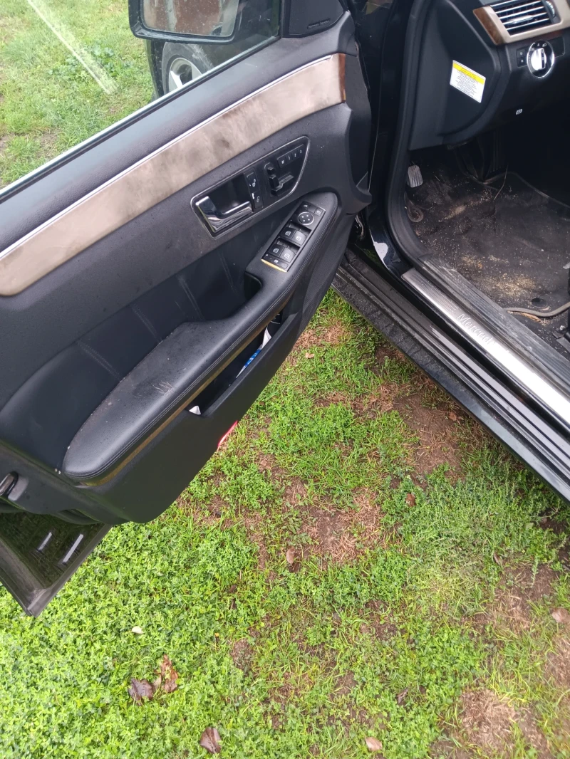 Mercedes-Benz E 350, снимка 3 - Автомобили и джипове - 52662086