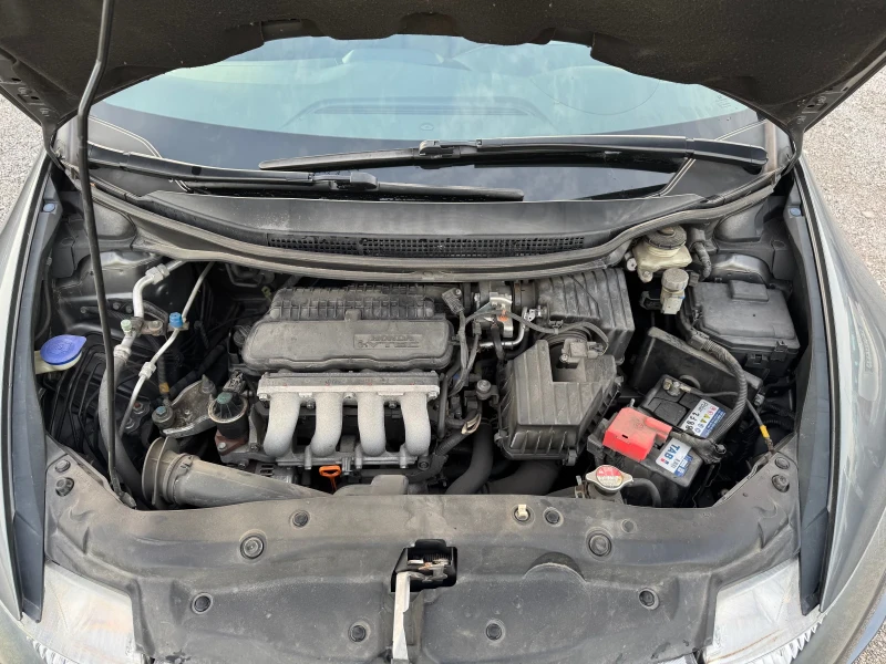 Honda Civic I-VTEC/166.796км/НОВА, снимка 15 - Автомобили и джипове - 52722158