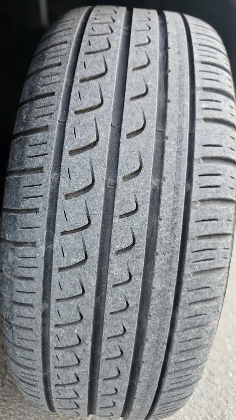 VW Touran, снимка 12 - Автомобили и джипове - 52929176