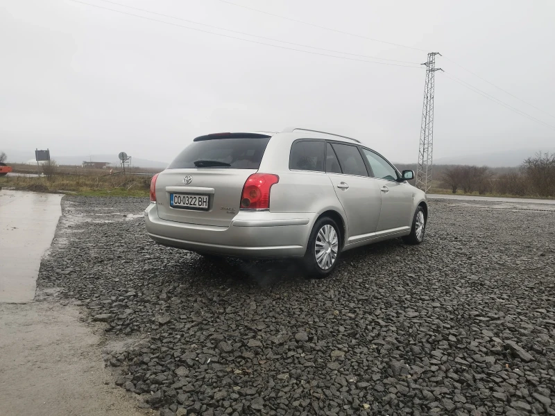 Toyota Avensis, снимка 4 - Автомобили и джипове - 53405217