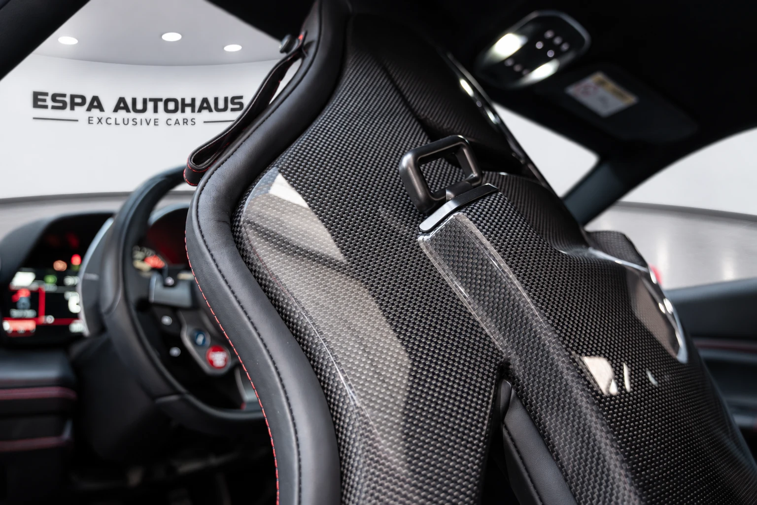 Ferrari F8 ������� Tributo F8 �������� DCT LIFT  | Mobile.bg � ����������� 10