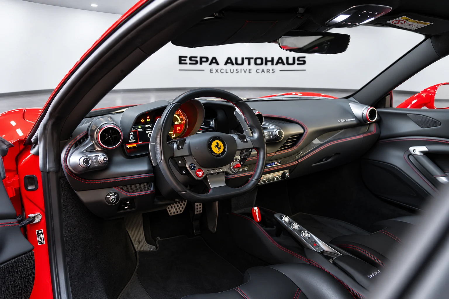 Ferrari F8 ������� Tributo F8 �������� DCT LIFT  | Mobile.bg � ����������� 7